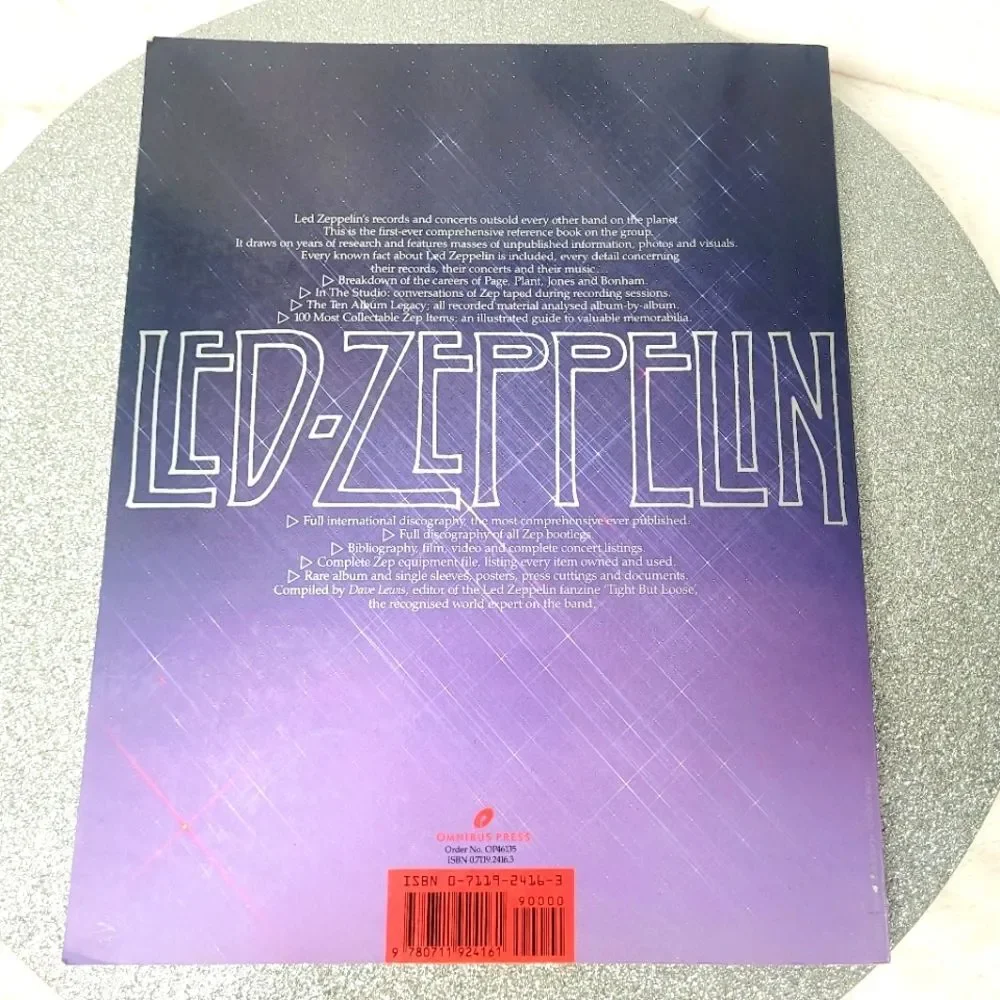 Vintage Led Zeppelin A Celebration 1991 Softcover Book by Dave Lewis Rock Band